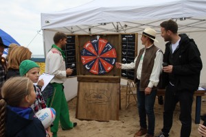 The wheel of mo'. Each tache represents a different water craft.