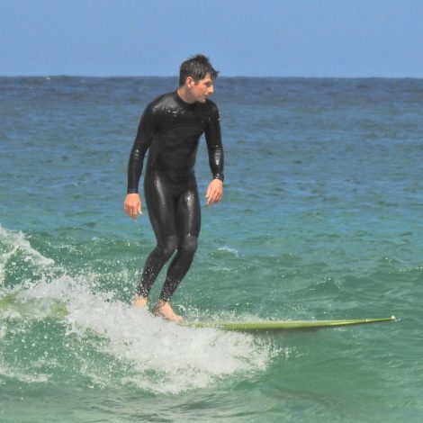 Super Sunday Swell Sparks Swelly Session